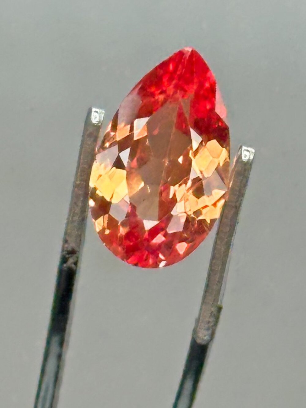 Certified Bi-Color 'Sunset' Sapphire